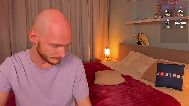 Liv coy online show from 01-31-25, 01:23