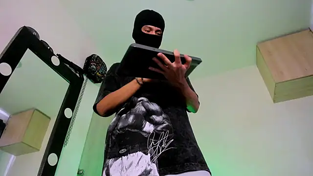 Samuel Suarez online show from 09-17-25, 09:06