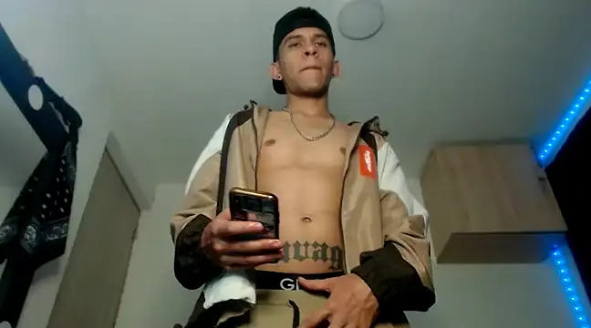 Samuel Suarez online show from 03-03-25, 02:33