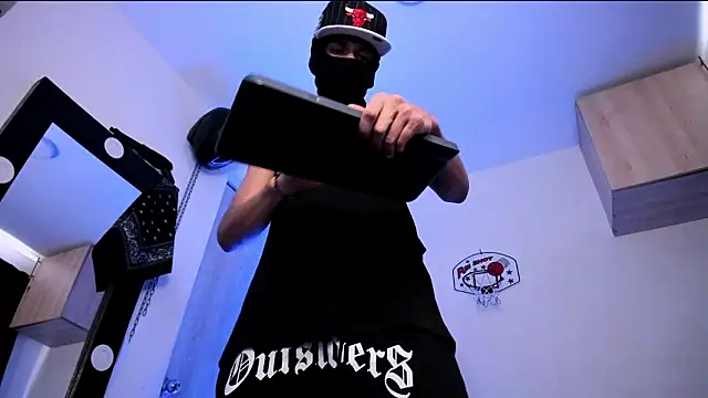 Samuel Suarez online show from 02-10-26, 07:13