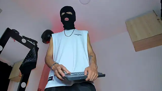 Samuel Suarez online show from 12-19-25, 12:25