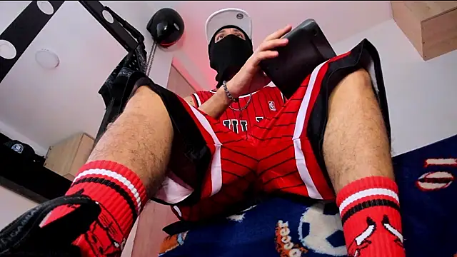 Samuel Suarez online show from 02-25-26, 03:18