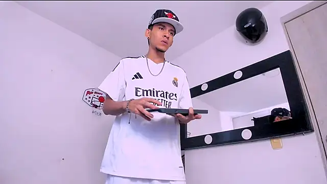 Samuel Suarez online show from 05-06-26, 08:13