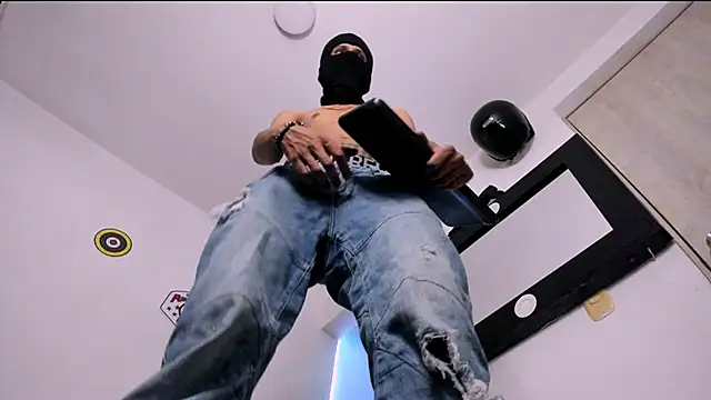 Samuel Suarez online show from 04-08-26, 06:26