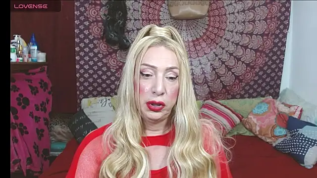 Snapshot of elena_evans chatting on 02-03-26, 10:04 elena evans online show from 02-03-26, 10:04