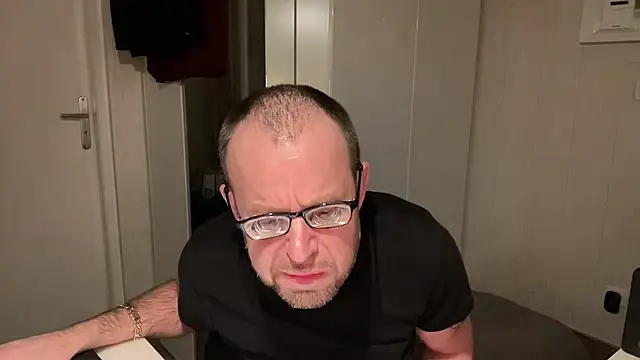 FABIOGLASSES online show from 12-02-25, 11:28