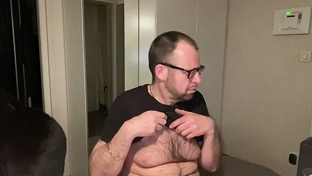 FABIOGLASSES online show from 02-04-26, 08:48