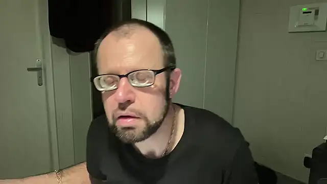 FABIOGLASSES online show from 03-05-26, 08:49