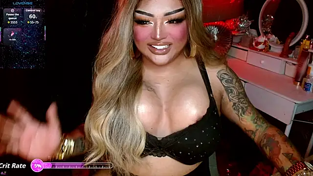 Snapshot of TiffanyWolf chatting on 07-03-26, 12:00 TiffanyWolf online show from 07-03-26, 12:00