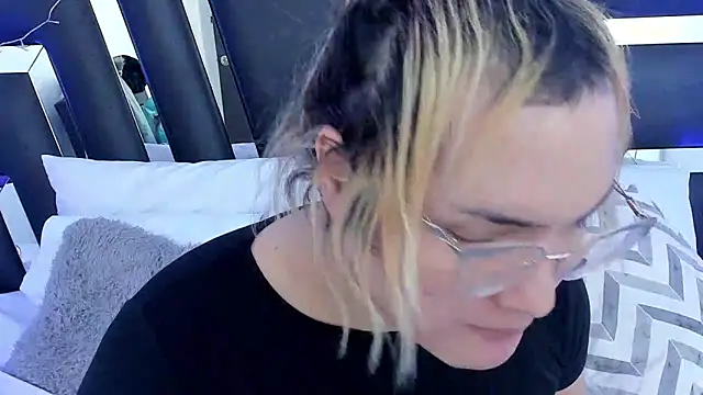 katya kozlov online show from 02-25-25, 04:46