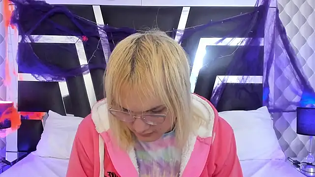 katya kozlov online show from 11-07-25, 01:32