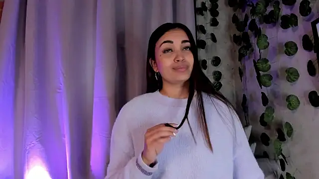 aisha es online show from 03-05-25, 08:42