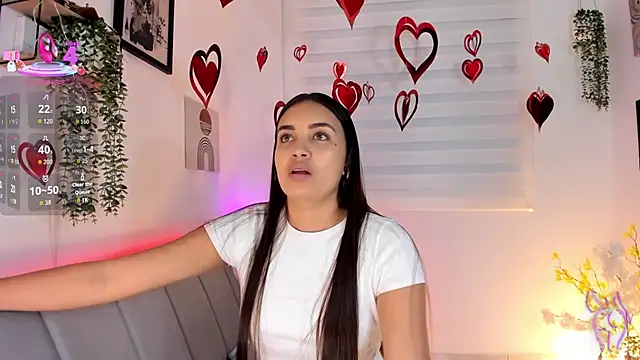 aisha es online show from 02-13-26, 10:21