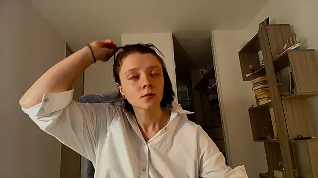 Arya starrk online show from 10-10-25, 04:19
