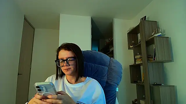 Arya starrk online show from 11-30-25, 03:46