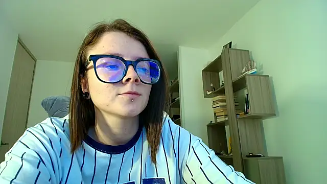 Arya starrk online show from 09-11-25, 03:12
