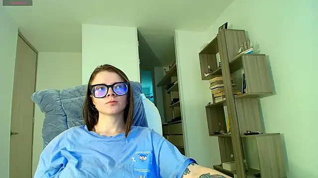 Arya starrk online show from 09-15-25, 01:22