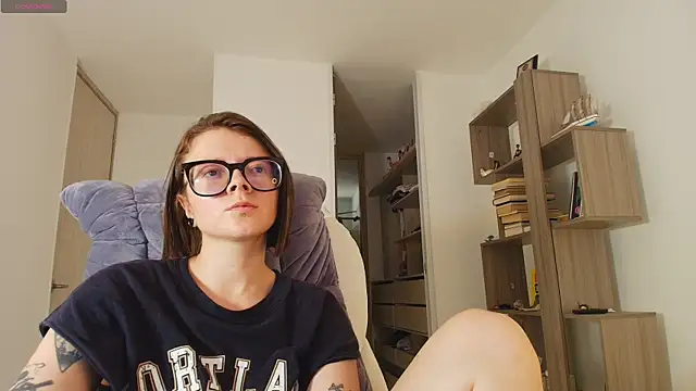 Arya starrk online show from 09-23-25, 03:52