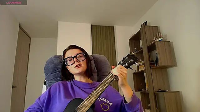 Arya starrk online show from 11-14-25, 02:43