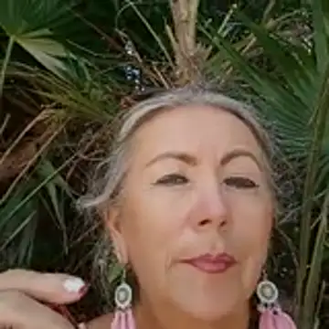 EvaRobinson online show from 07-18-26, 06:49