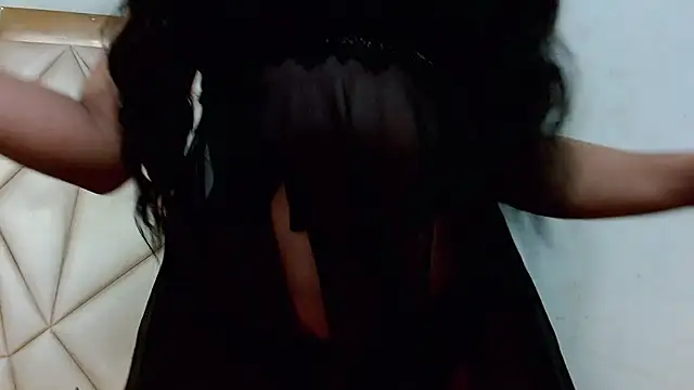 sweet brunettex lovingyou online show from 04-10-26, 05:58