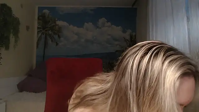 Snapshot of soaring_love chatting on 02-02-26, 05:28 soaring love online show from 02-02-26, 05:28