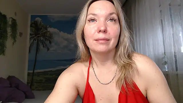 soaring love online show from 10-24-25, 05:06