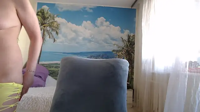 soaring love online show from 04-01-26, 04:47