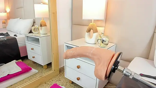 AntoniaRoss  online show from 02-26-25, 11:19