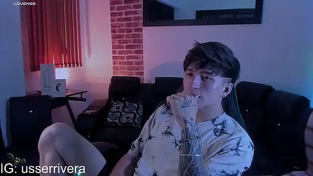 Thomass clark online show from 10-04-25, 01:51