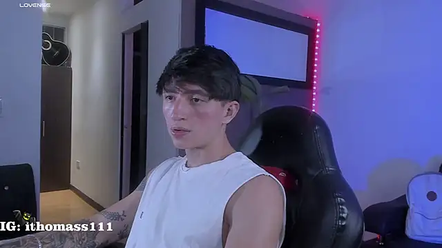 Thomass clark online show from 03-28-26, 01:06