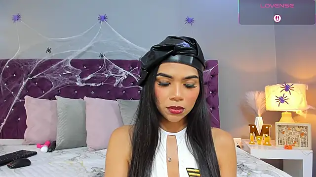 MauraGray online show from 10-27-25, 08:21