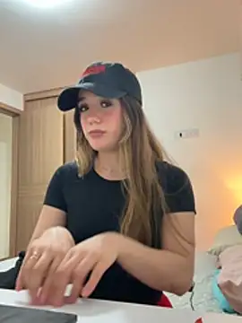 ShelbyHagen online show from 03-09-26, 10:24