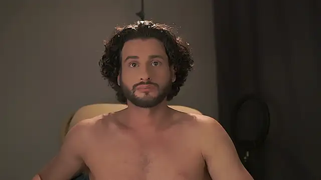 Keen   Luckystrike online show from 12-05-25, 06:17