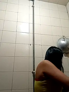 Snapshot of kelly_dirty_ chatting on 09-10-25, 02:43 kelly dirty online show from 09-10-25, 02:43