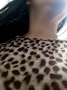 Snapshot of kelly_dirty_ chatting on 09-28-25, 04:14 kelly dirty online show from 09-28-25, 04:14