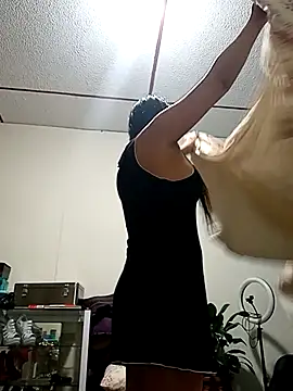 kelly dirty  online show from 11-02-25, 08:25