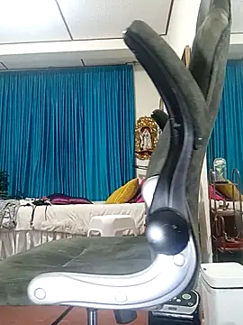 kelly dirty  online show from 03-06-26, 03:23