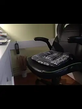 feathersify online show from 01-12-26, 07:37