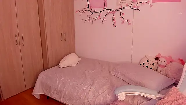 alexa 6908 online show from 10-11-25, 07:26