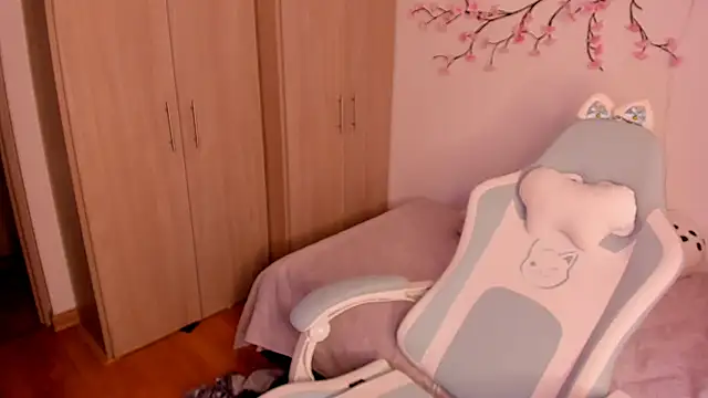 alexa 6908 online show from 11-28-25, 08:53