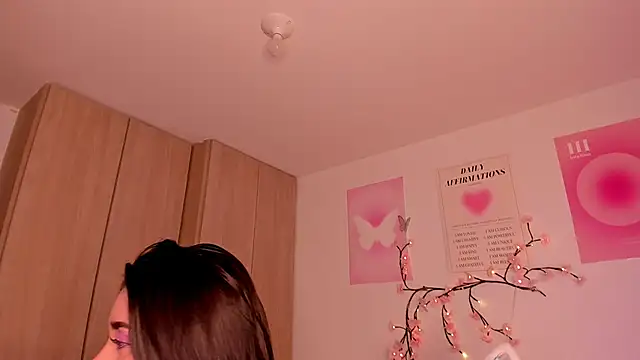 alexa 6908 online show from 11-24-25, 09:04