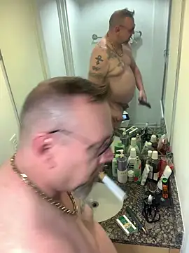 Snapshot of Littledick007007 chatting on 05-25-26, 07:56 Littledick007007 online show from 05-25-26, 07:56