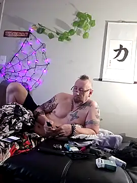 Snapshot of Littledick007007 chatting on 01-12-25, 12:55 Littledick007007 online show from 01-12-25, 12:55