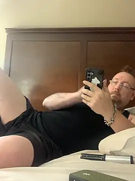 Snapshot of Littledick007007 chatting on 10-19-25, 08:50 Littledick007007 online show from 10-19-25, 08:50