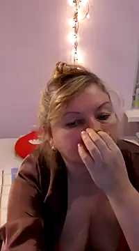 Snapshot of Lusi-777 chatting on 03-14-25, 11:00 Lusi-777 online show from 03-14-25, 11:00