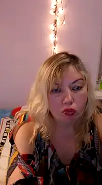 Snapshot of Lusi-777 chatting on 03-01-25, 04:22 Lusi-777 online show from 03-01-25, 04:22