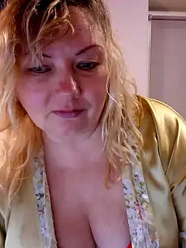Snapshot of Lusi-777 chatting on 02-22-25, 03:36 Lusi-777 online show from 02-22-25, 03:36
