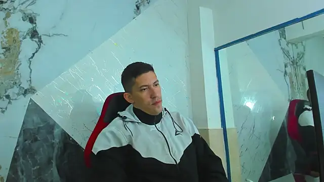 yeckodream online show from 11-28-25, 05:40