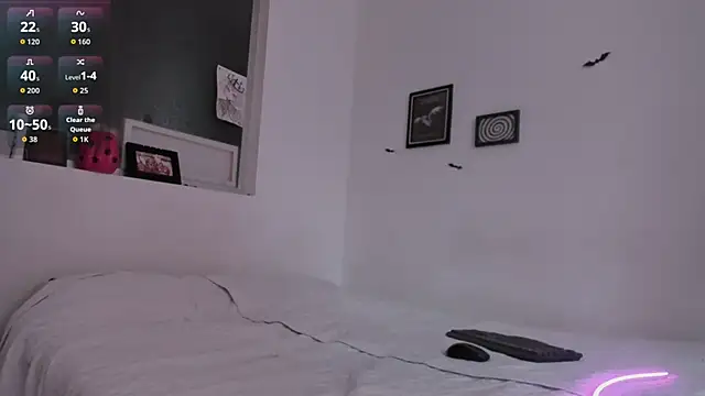 gothic do11 online show from 11-11-25, 04:46